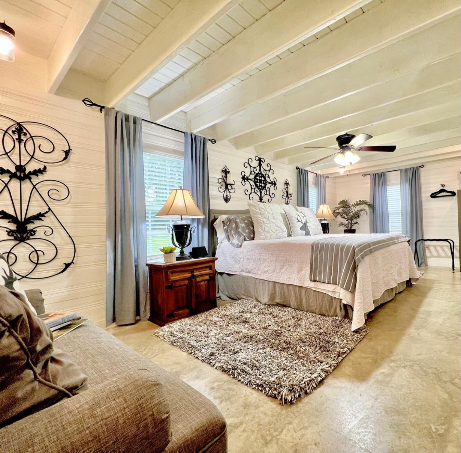 A Tranquil Retreat Loaded With Ambiance! Sleeps 10 Villa Platt ภายนอก รูปภาพ
